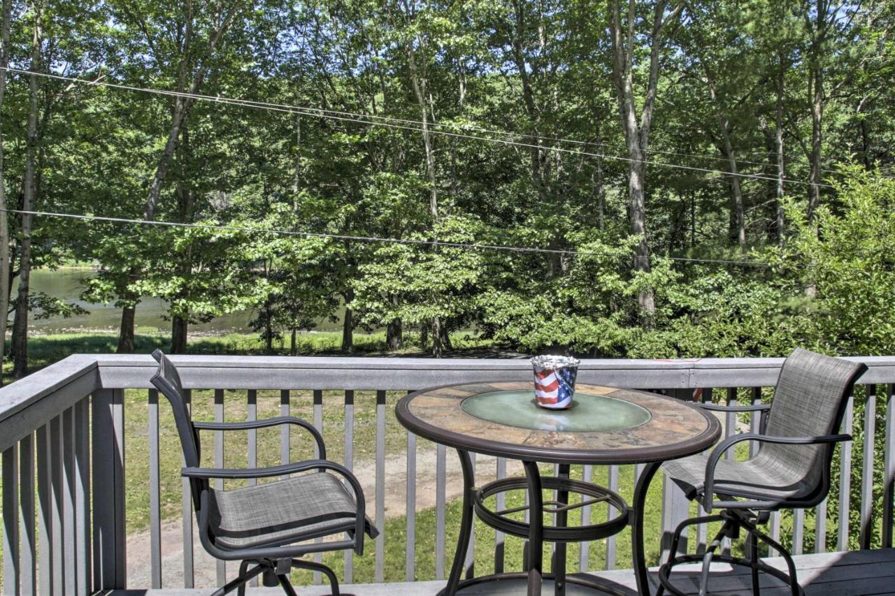 Spacious Home With Deck, Grill And Delaware River View Callicoon Exteriör bild